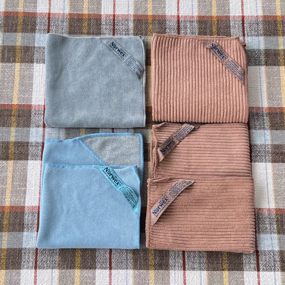 Norwex Kitchen Enviro Microfiber Cloths Bundle of 5 Tan and Blue Cleaning Towels